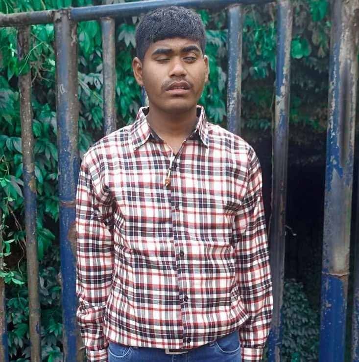 A portrait of sushil0